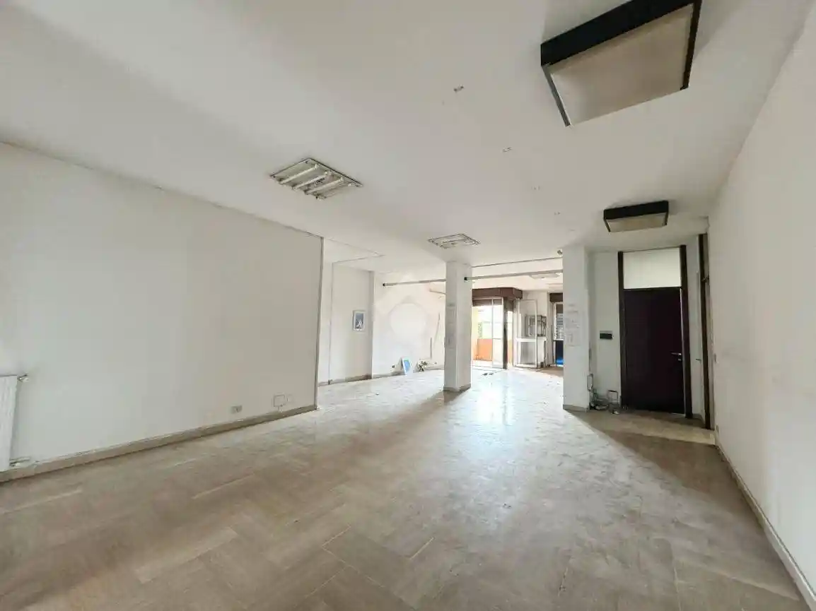 Appartamento in vendita a Seregno