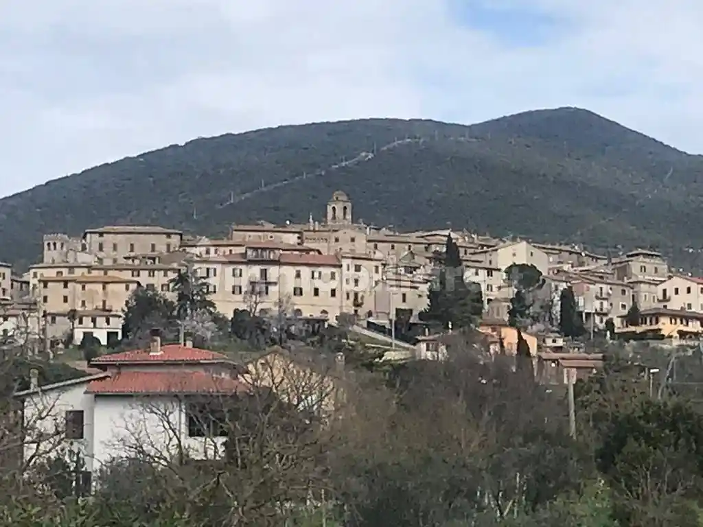 Appartamento in vendita a Montecchio