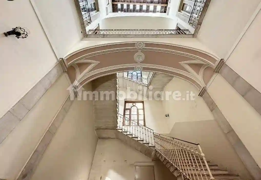 Palazzo - Edificio - foto 3