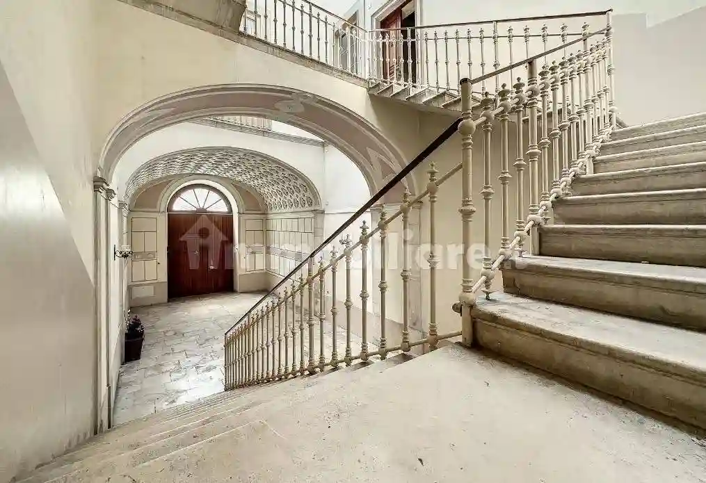 Palazzo - Edificio - foto 4