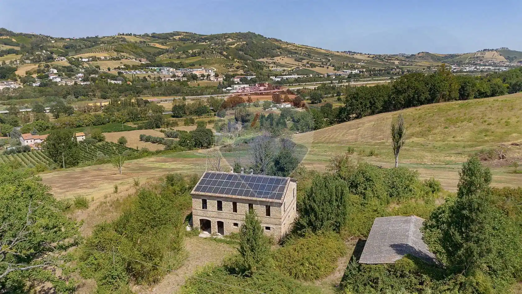 Villa in vendita a Maiolati Spontini