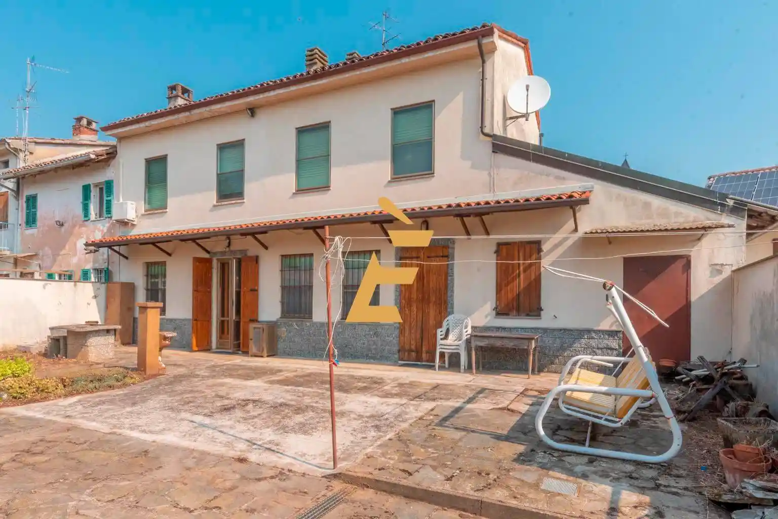 Casa indipendente in vendita a Valenza