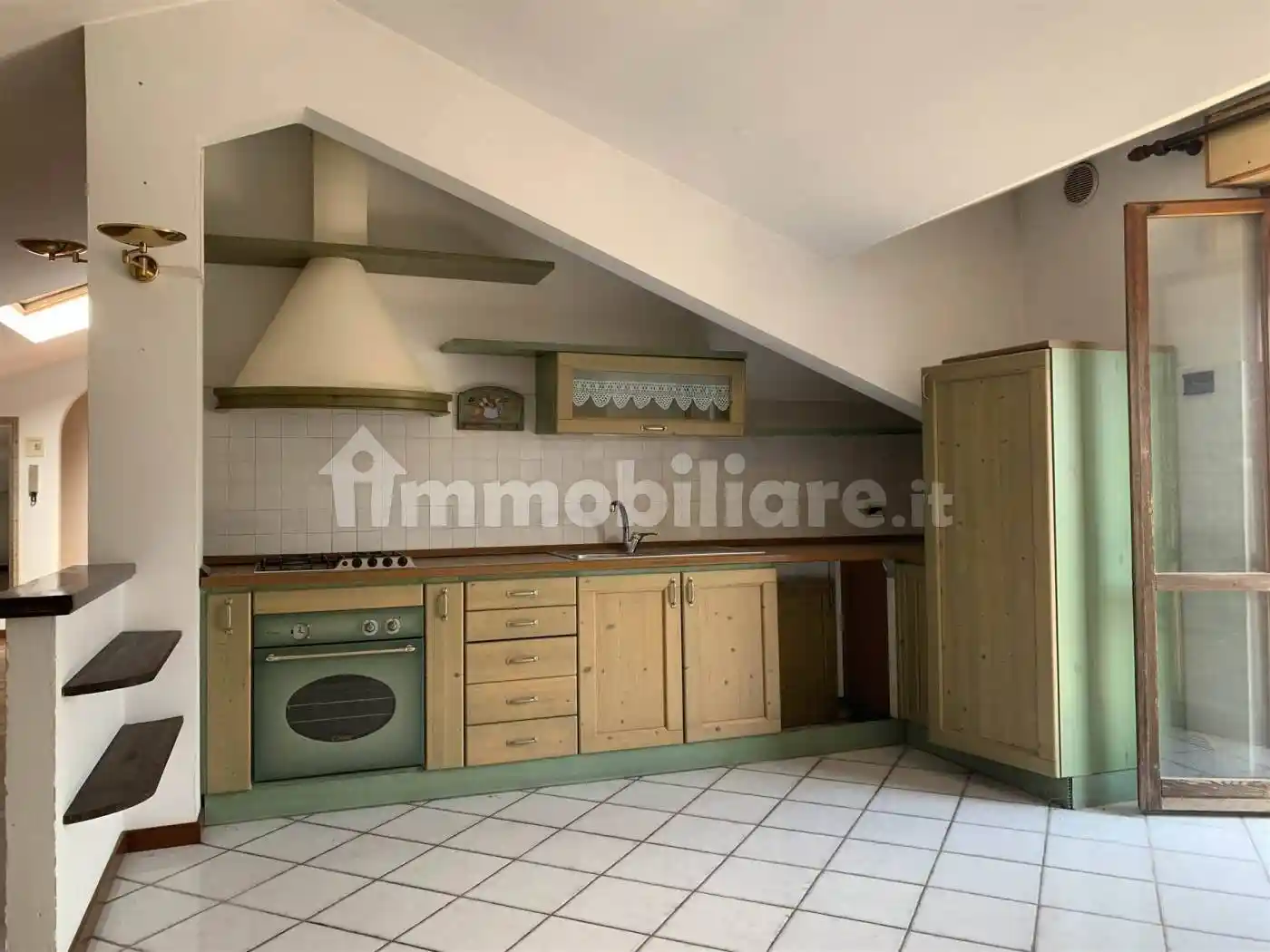 Appartamento in vendita a Castelraimondo