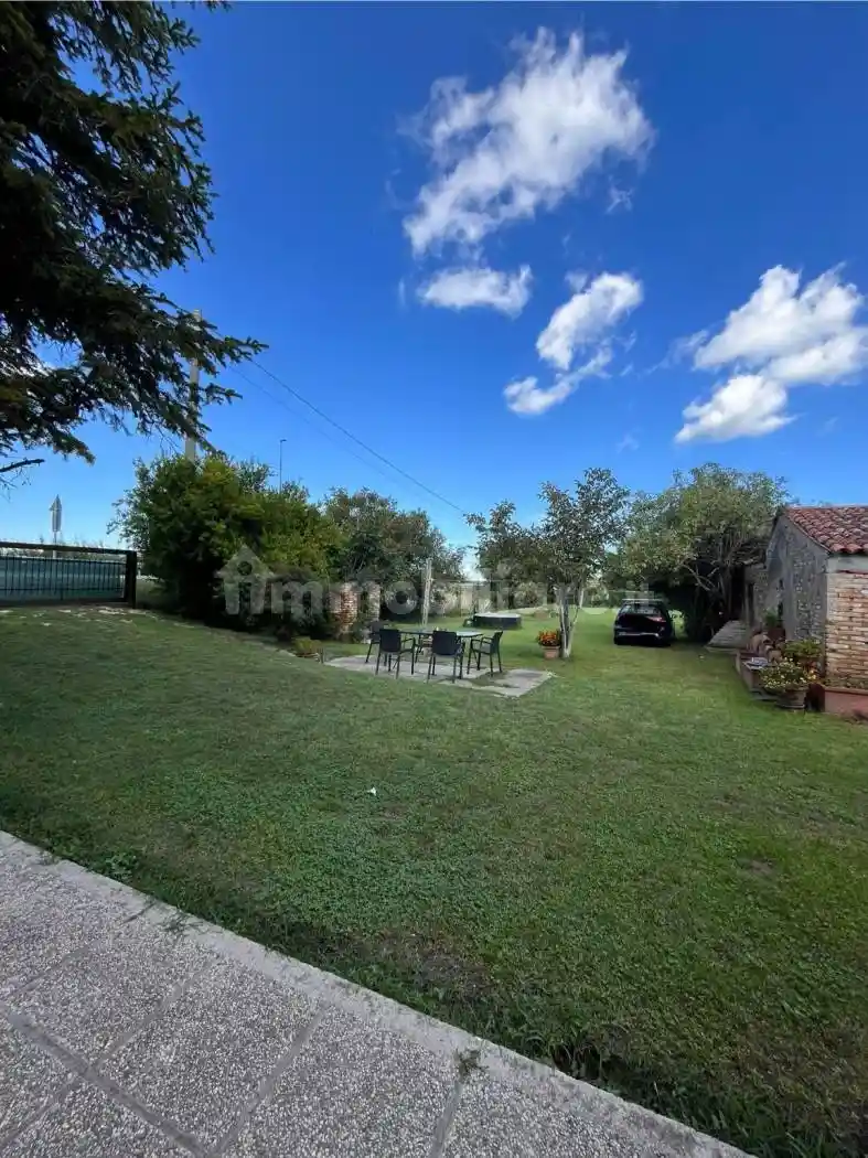 Terratetto unifamiliare via Milano, Cona - foto 2