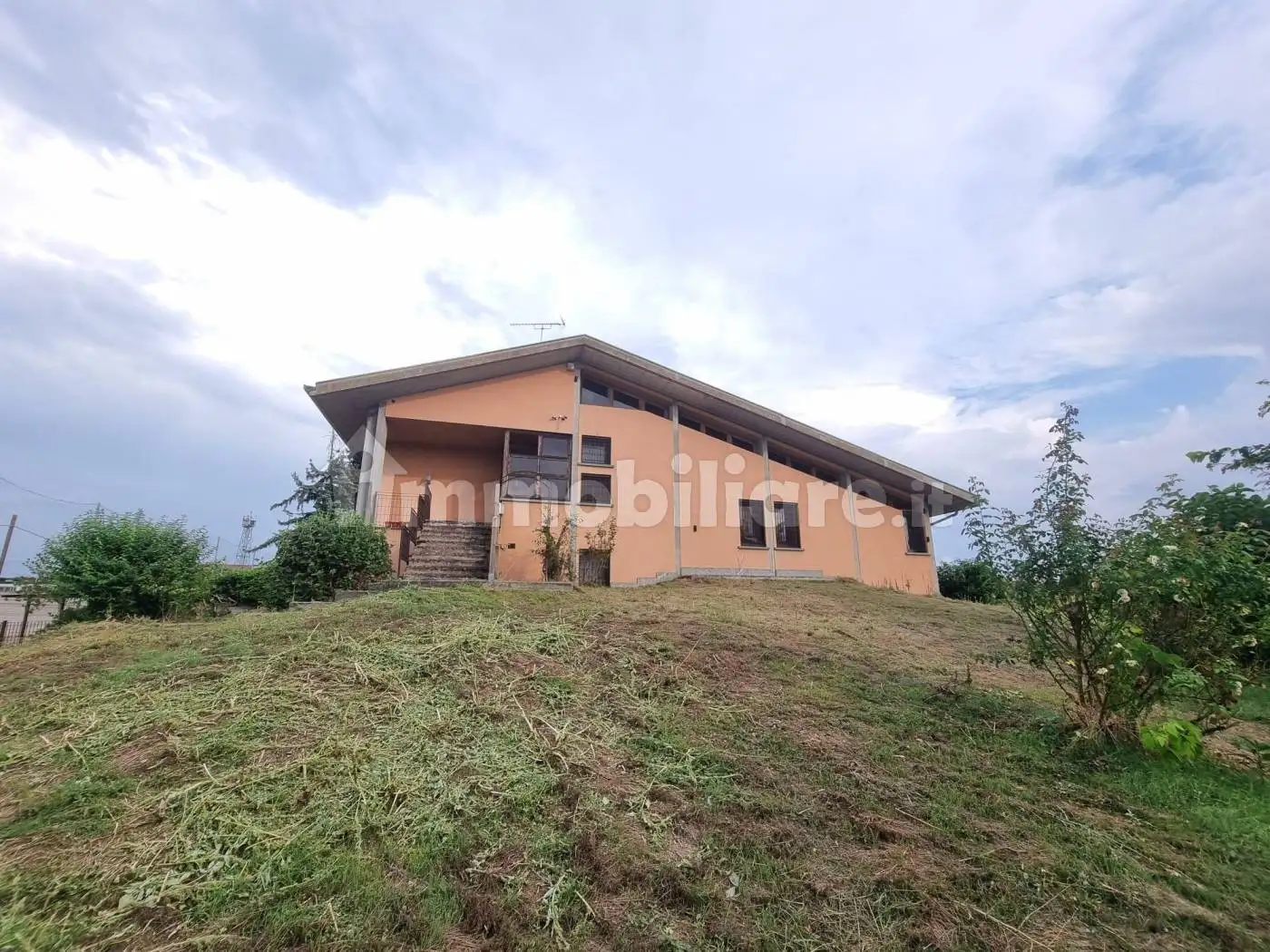 Villa bifamiliare via Don Michele Rua 4, Borgo San Martino - foto 3