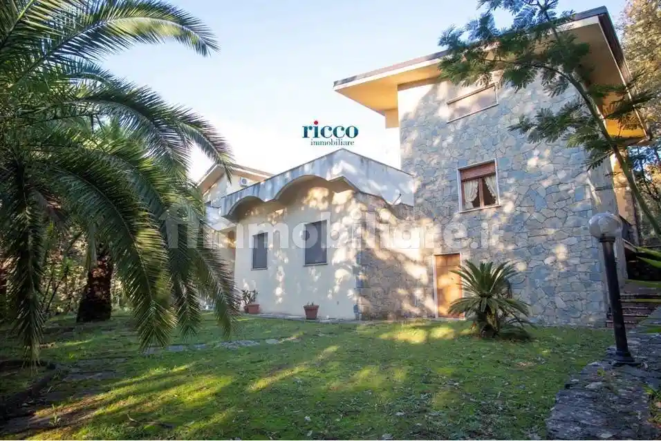 Villa in vendita a Centola