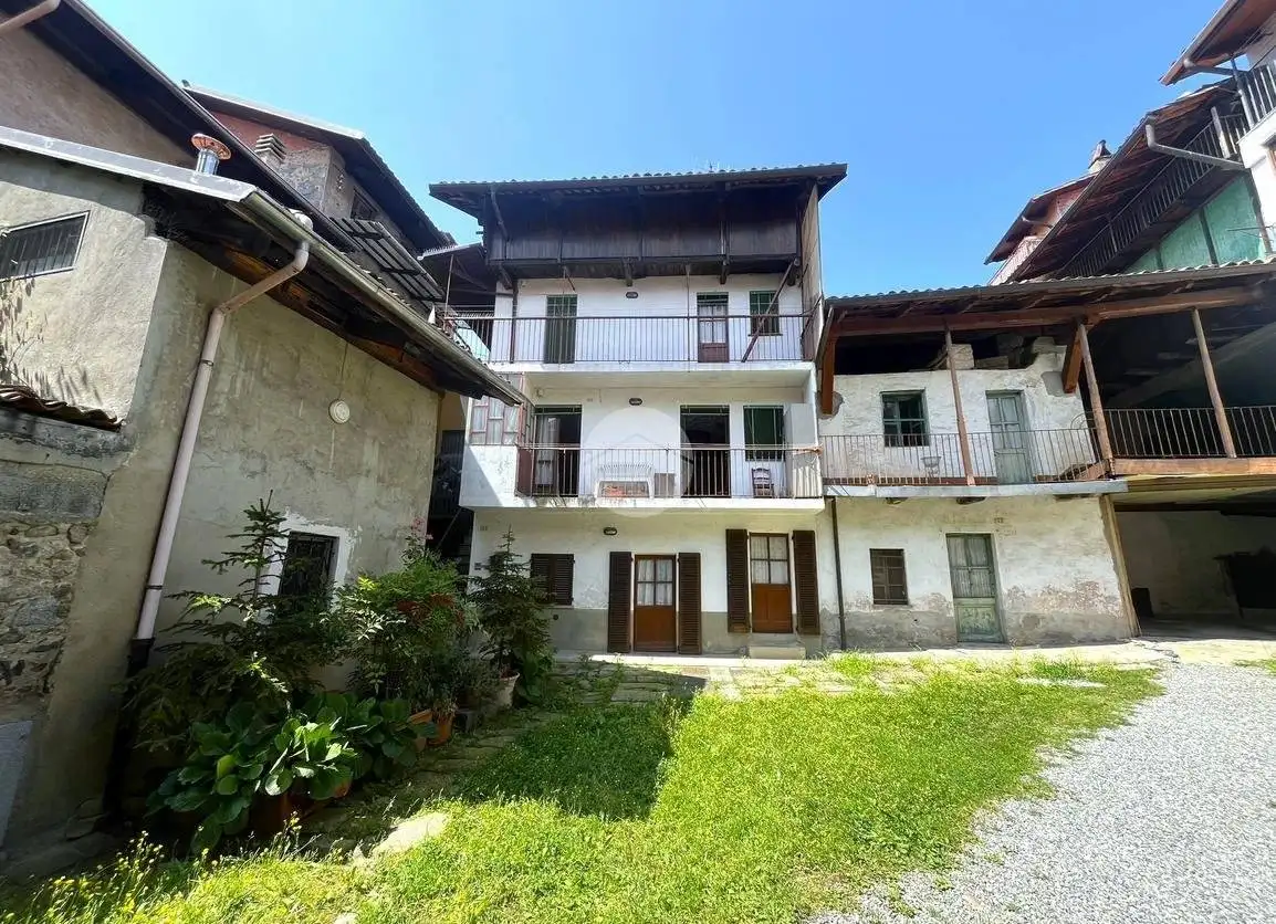 Rustico - Casale in vendita a Miagliano