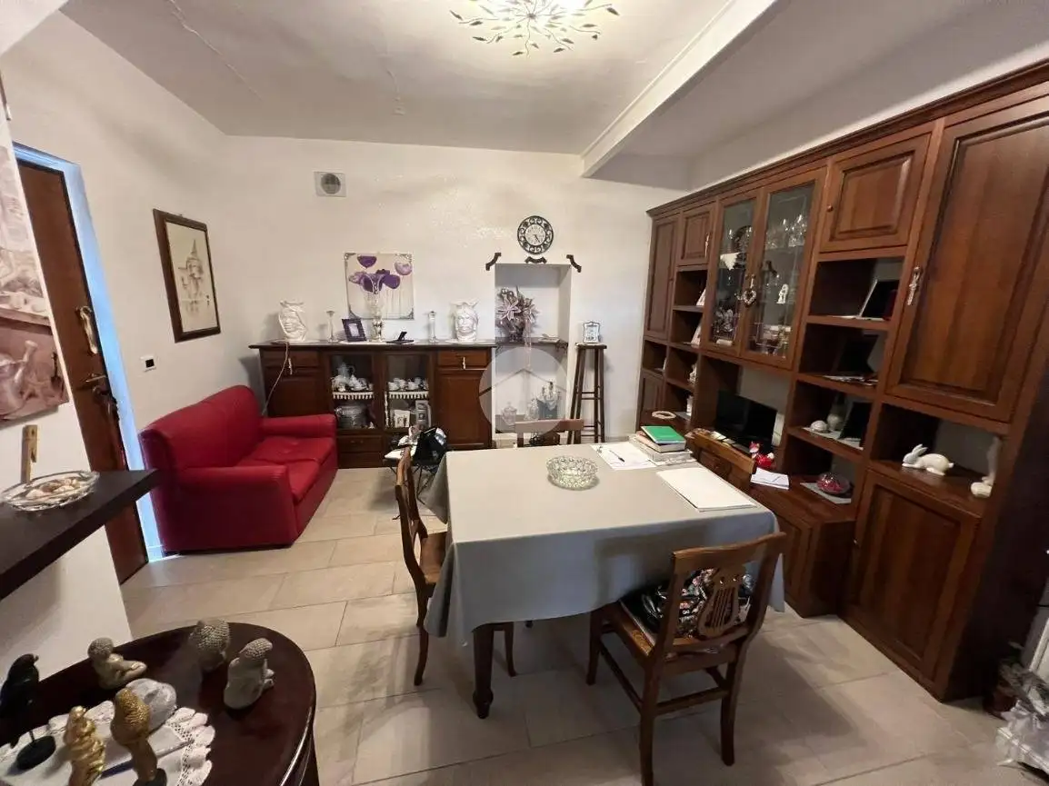 Terratetto unifamiliare piazza Armando Diaz 8, Centro, Castiglione Cosentino - foto 4