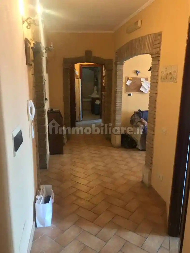 Appartamento in vendita a Castiglione in Teverina
