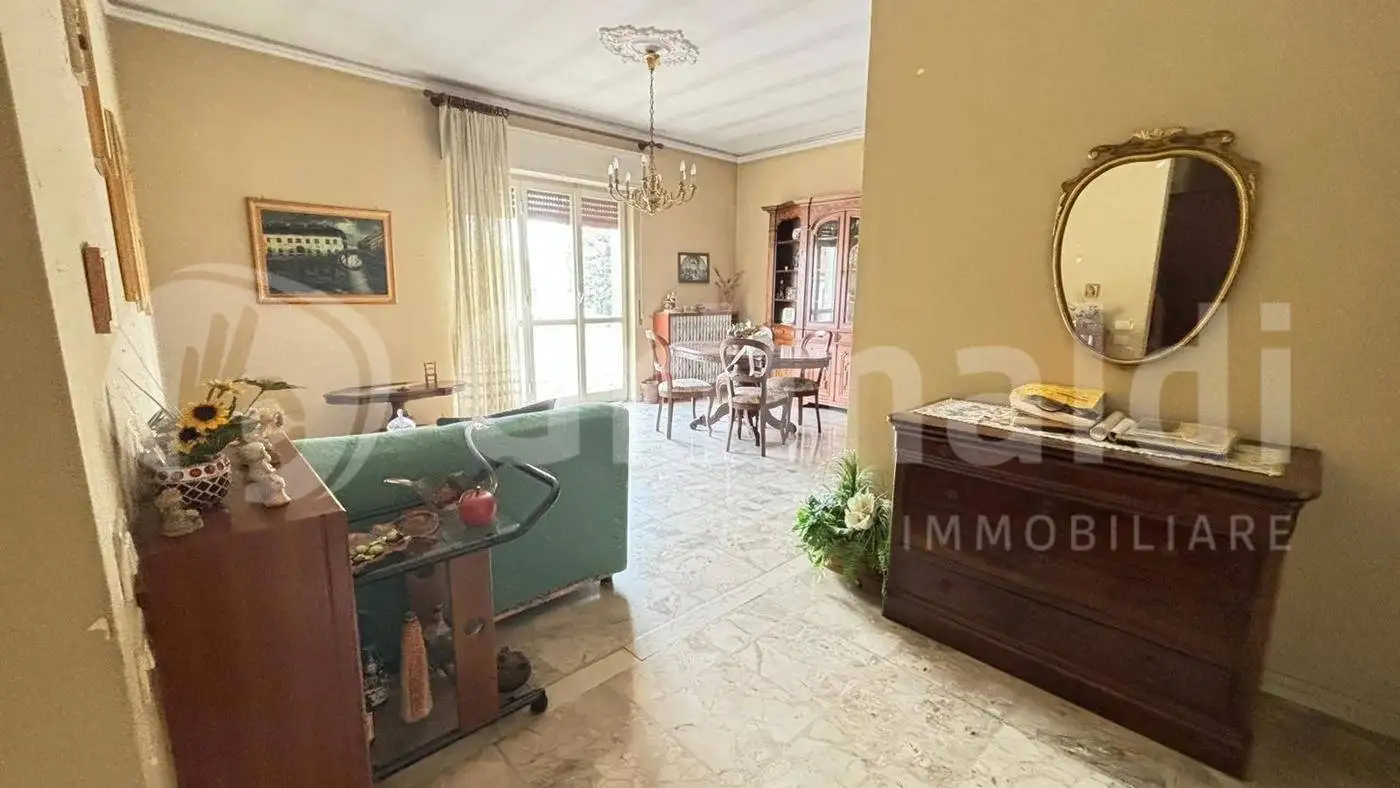 Villa unifamiliare via Benedetto XV, 13, Cassinetta di Lugagnano - foto 2