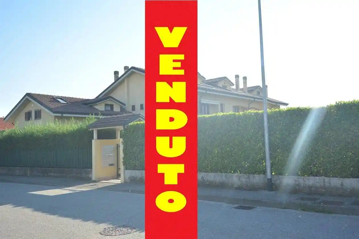 Appartamento in vendita a Cavenago di Brianza