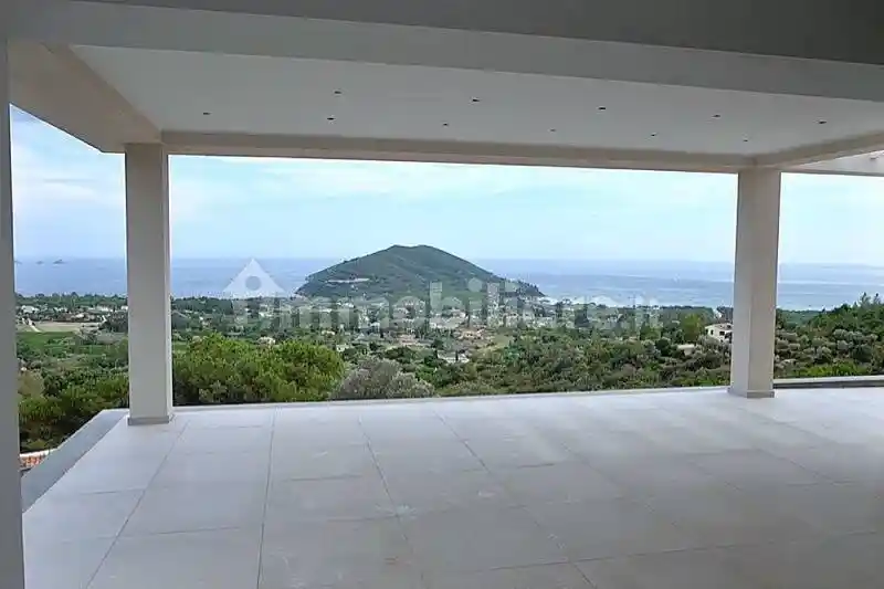 Villa in vendita a Capoliveri