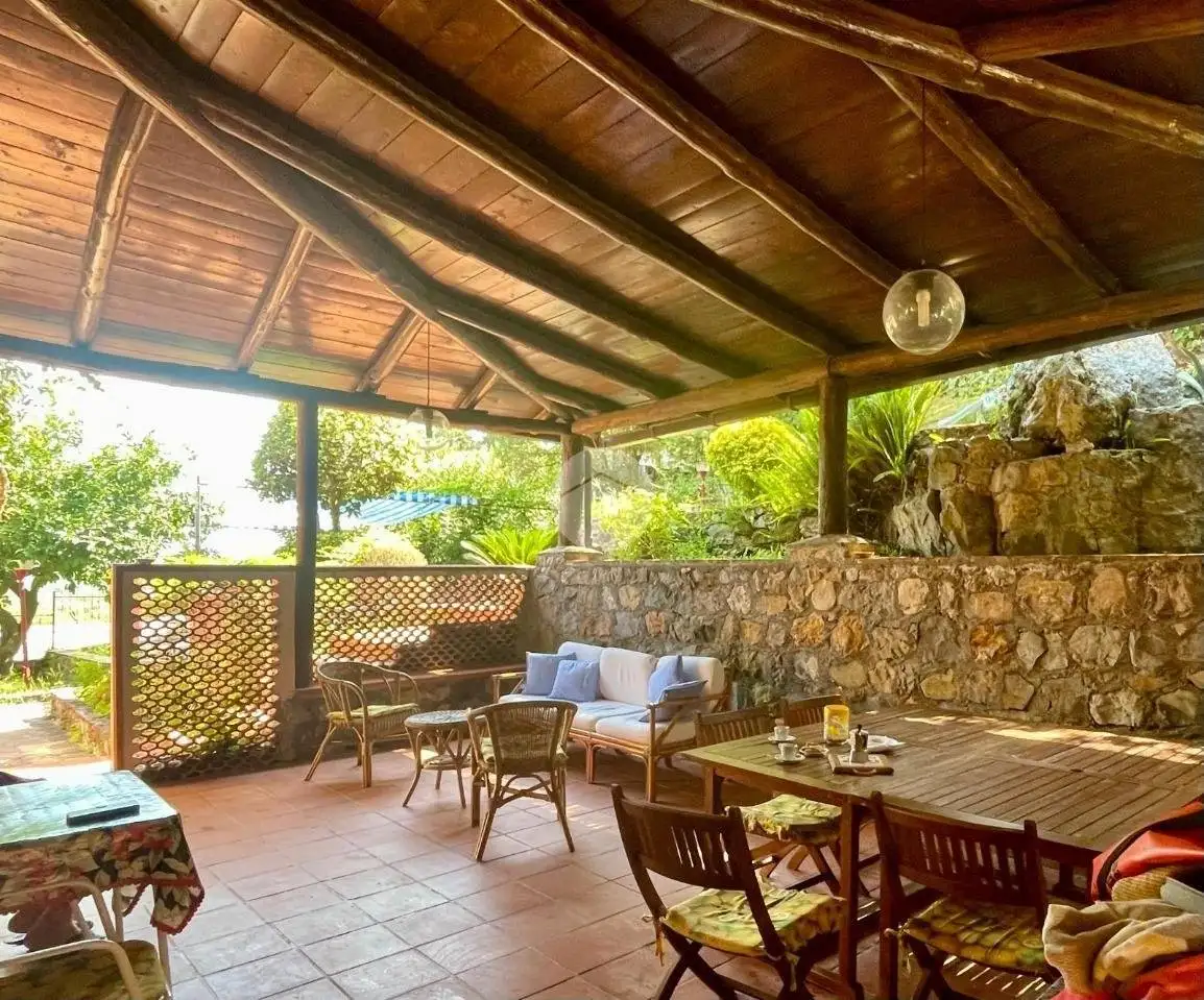 Villa in vendita a San Giovanni a Piro