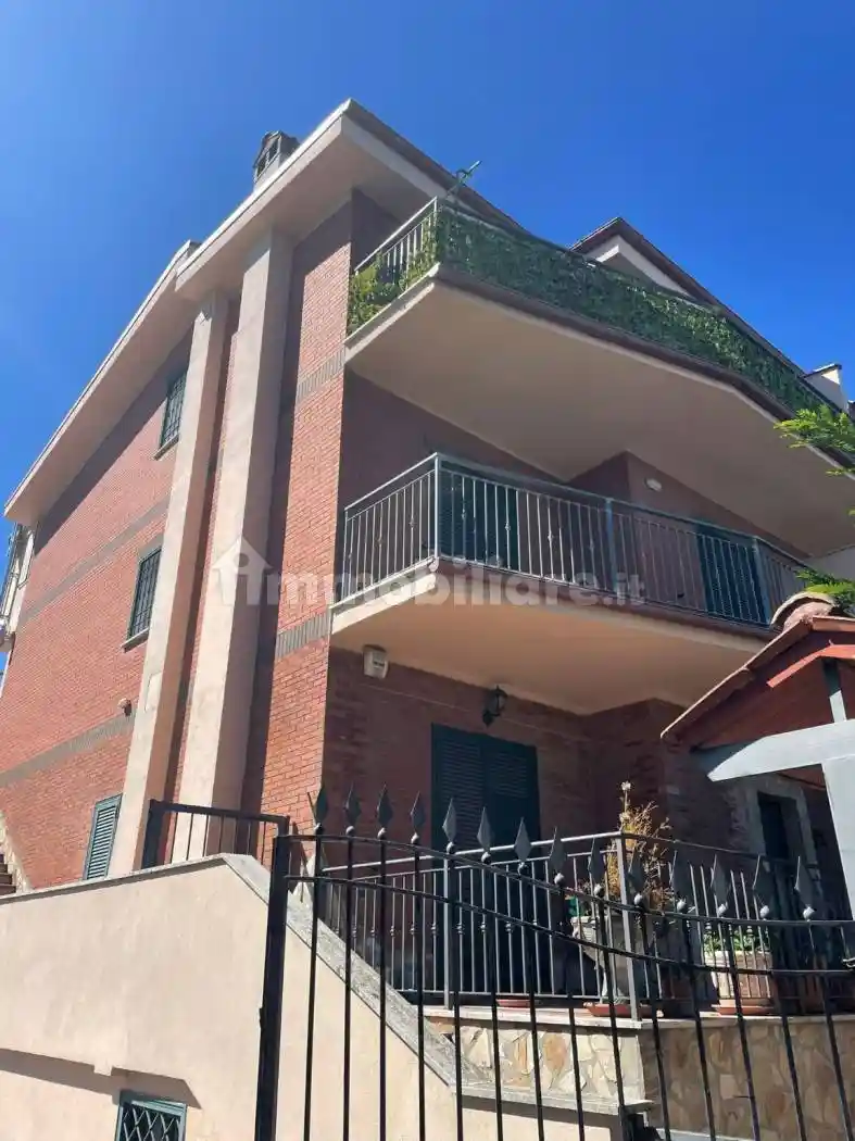 Appartamento in vendita a Capena