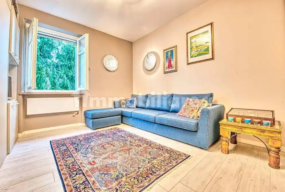 Appartamento in vendita a Torri del Benaco