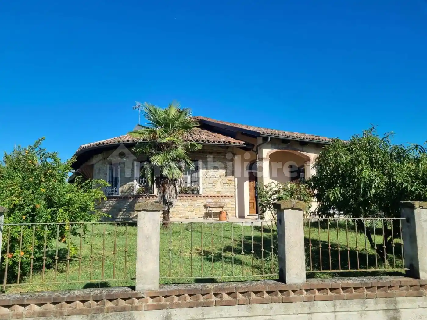Villa in vendita a Isola d'Asti