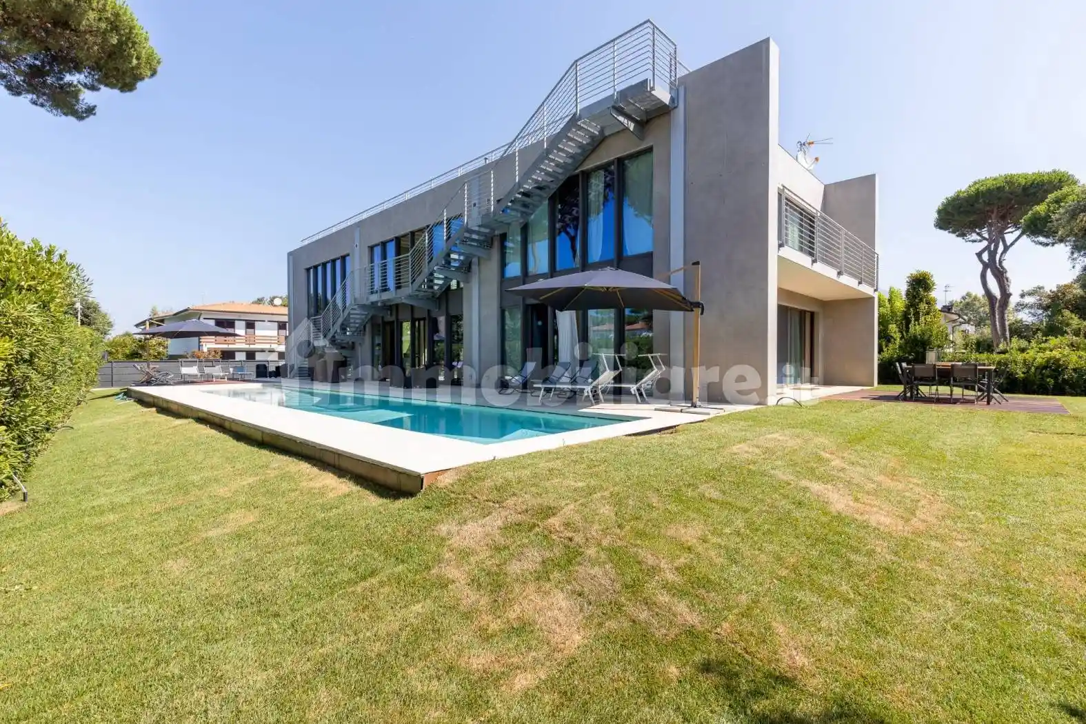 Villa in vendita a Pietrasanta