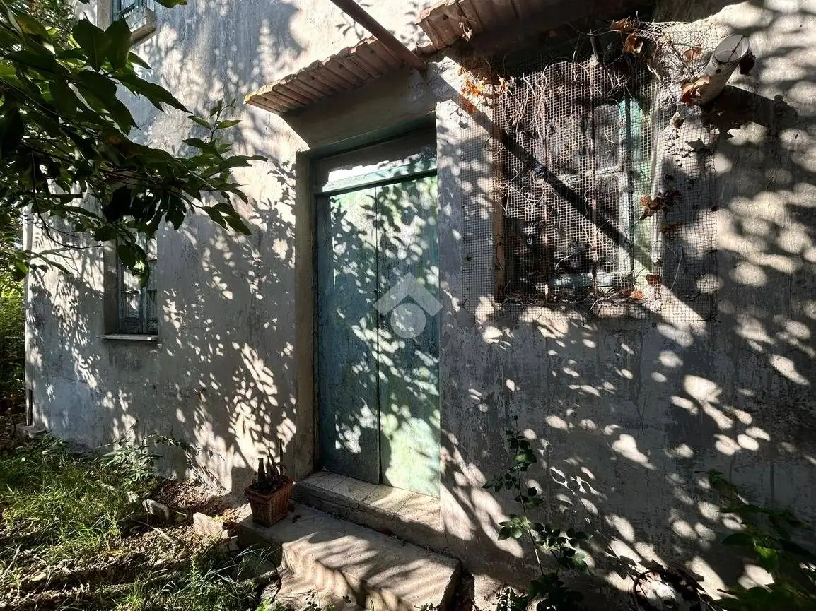 Rustico - Casale in vendita a Salerno