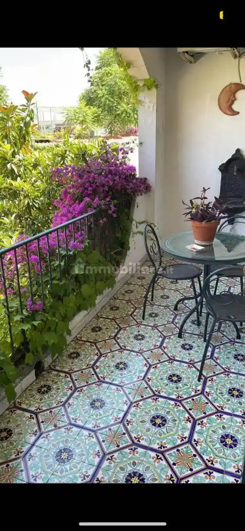 Appartamento in affitto a Ischia