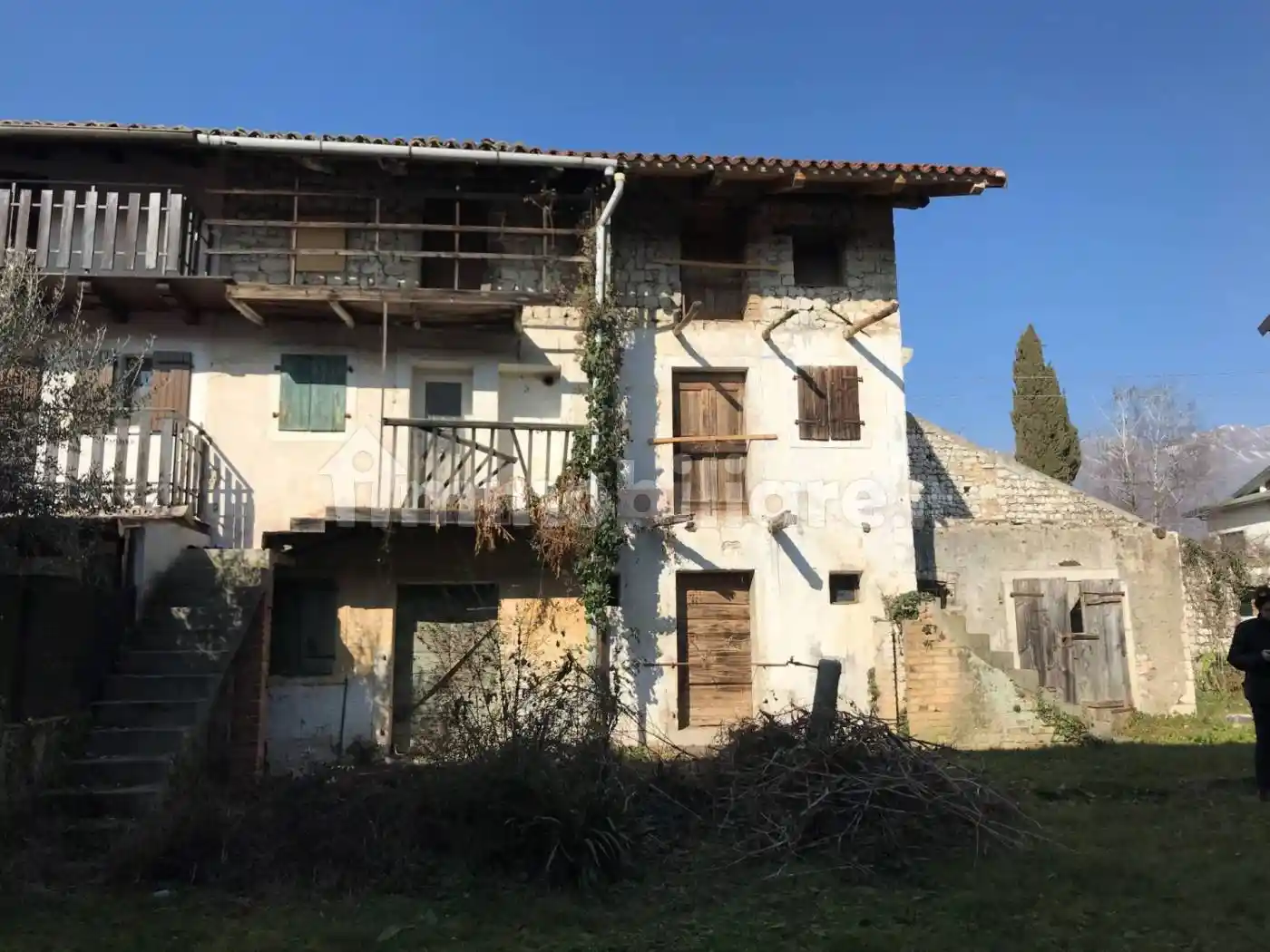 Rustico - Casale in vendita a Aviano