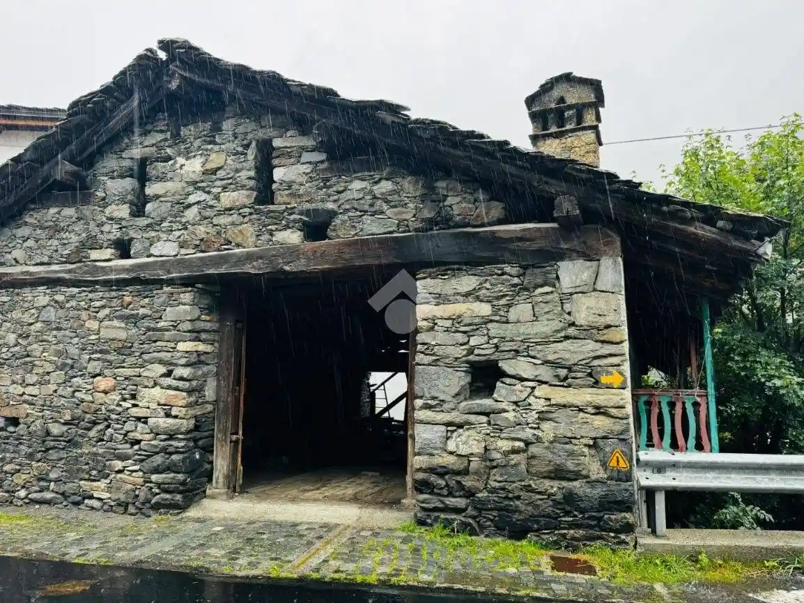 Rustico - Casale in vendita a Saint-Rhémy-En-Bosses