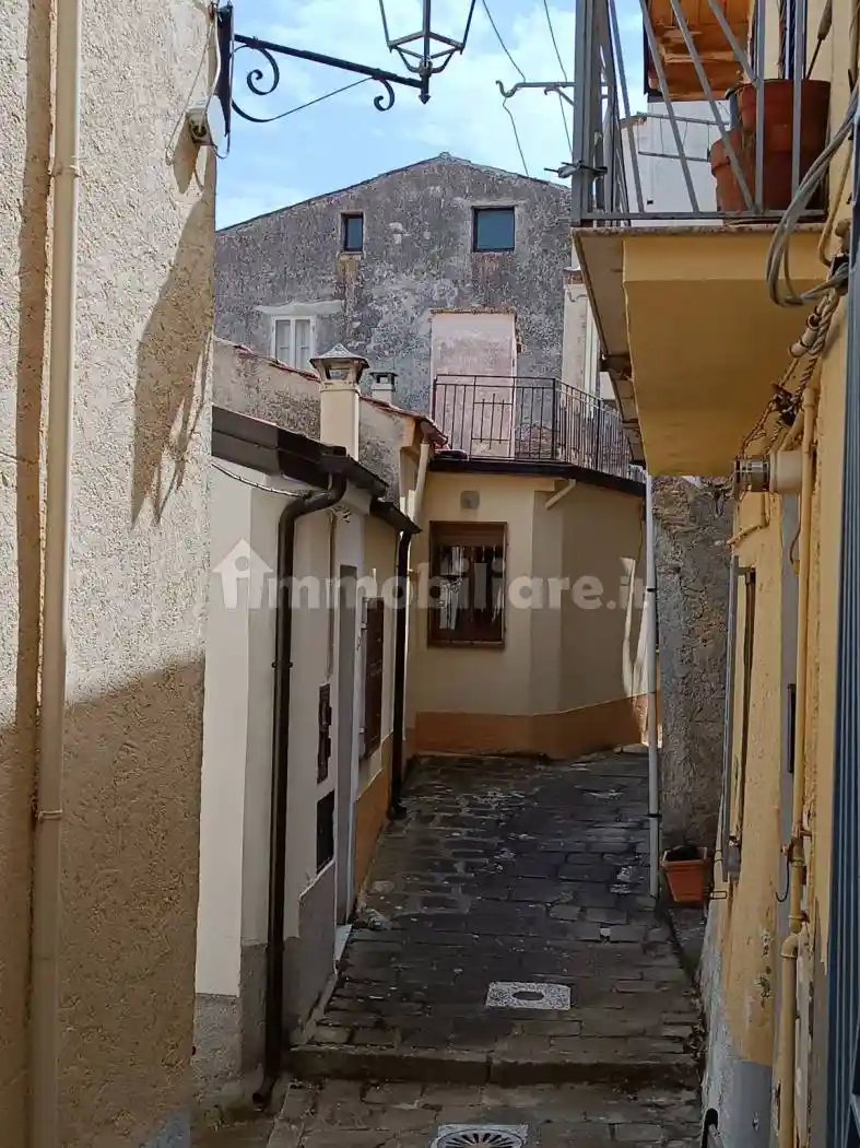 Appartamento in vendita a Chiaromonte