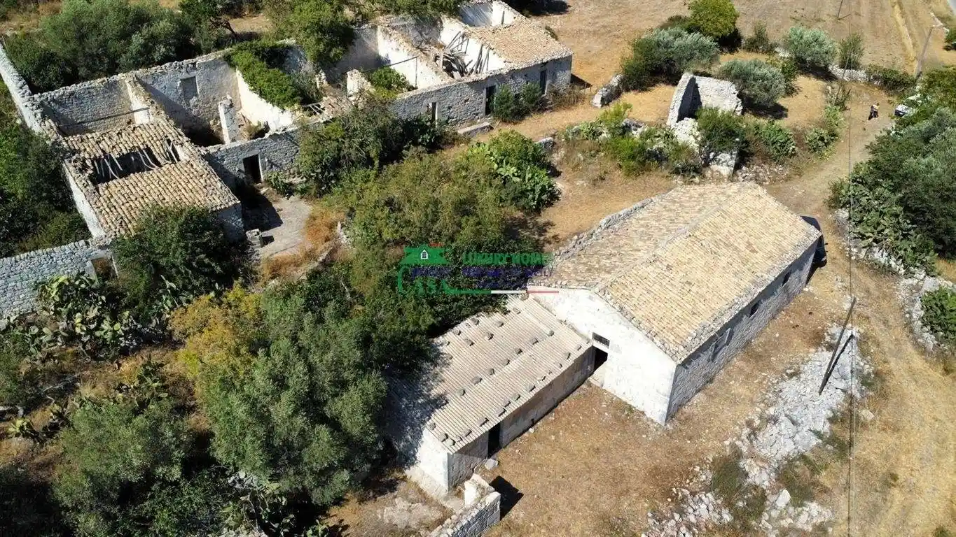 Rustico - Casale in vendita a Ragusa