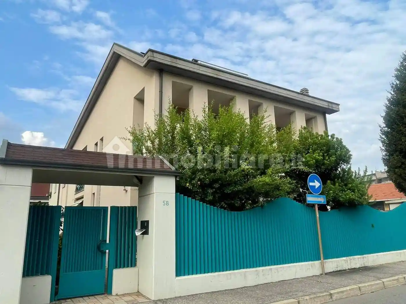Appartamento in affitto a Rho