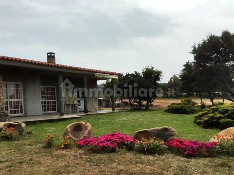 Villa in vendita a Trinità d'Agultu e Vignola