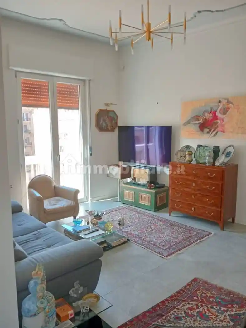 Appartamento in vendita a Palermo