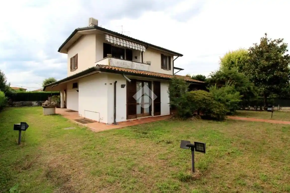 Appartamento in vendita a Borgosatollo