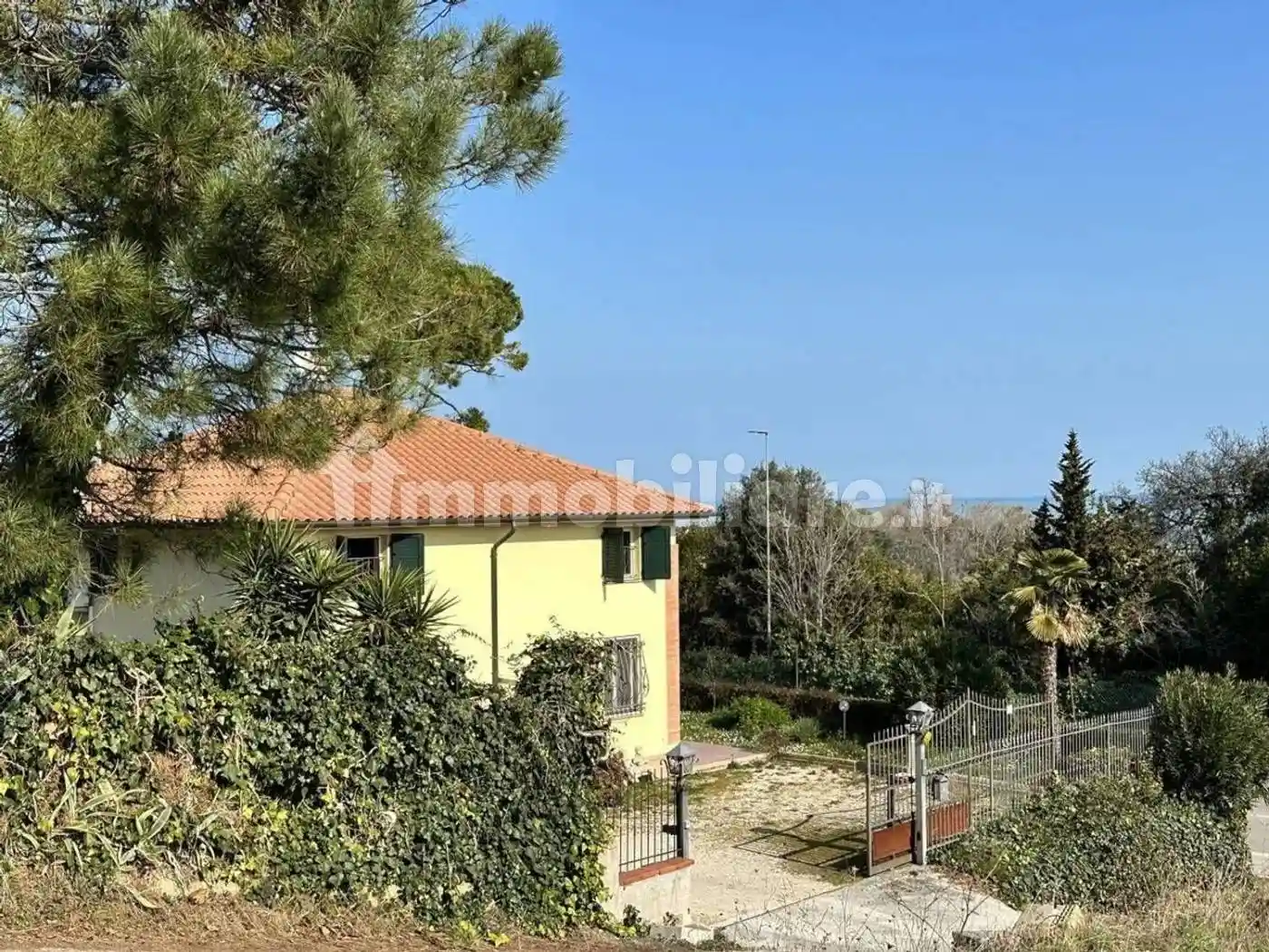 Villa in vendita a Fermo