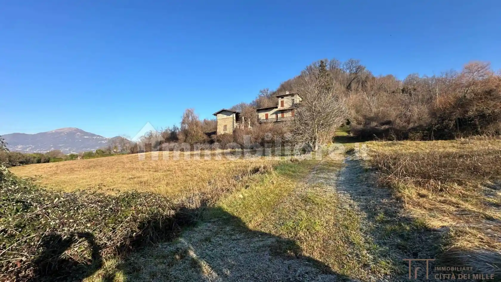 Rustico - Casale in vendita a Bergamo