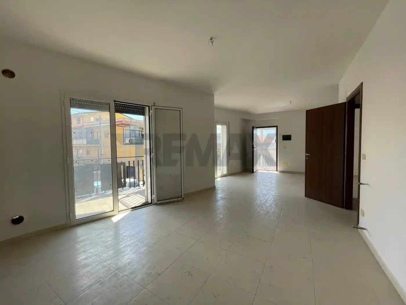 Appartamento in vendita a Camporotondo Etneo