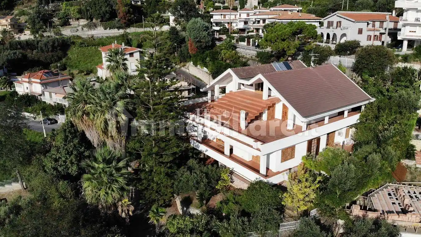 Villa unifamiliare via San Bernardino, Centro, Amantea - foto 5