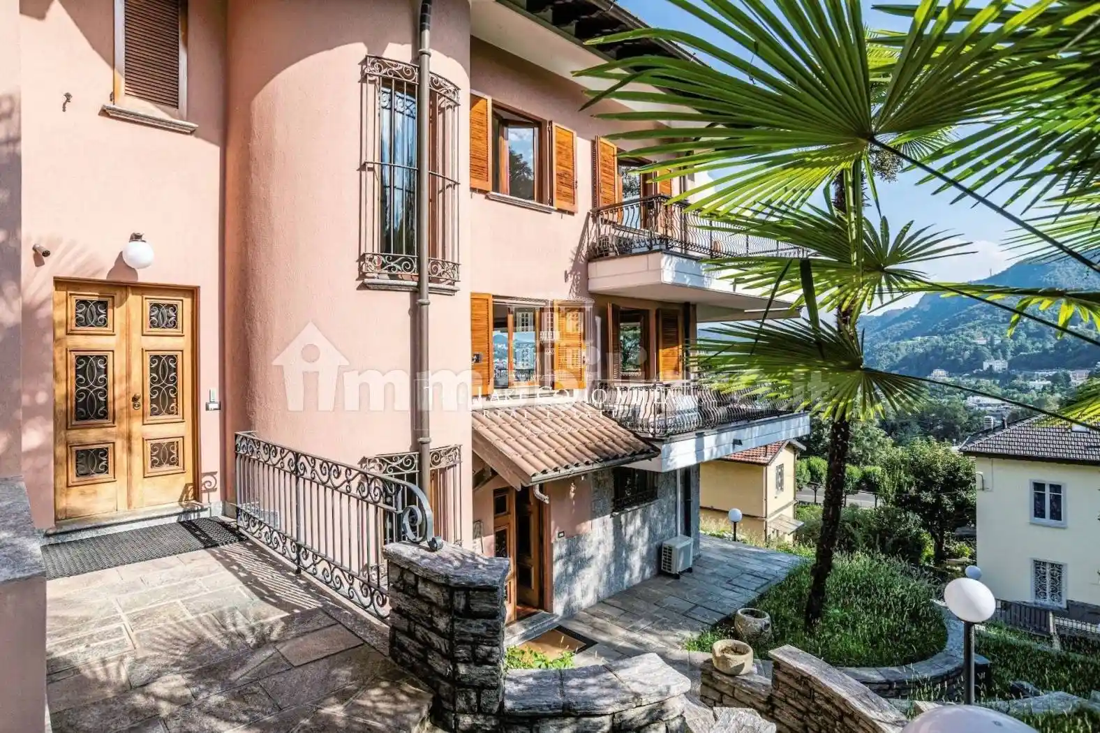 Villa plurifamiliare via dei Villini 6A, Villa Aprica, Como - foto 4