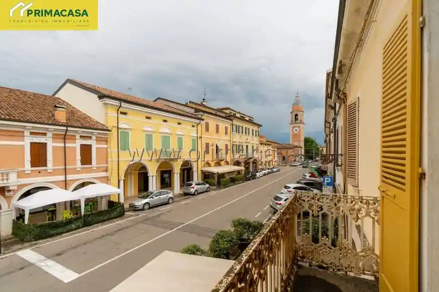 Appartamento in vendita a Rolo