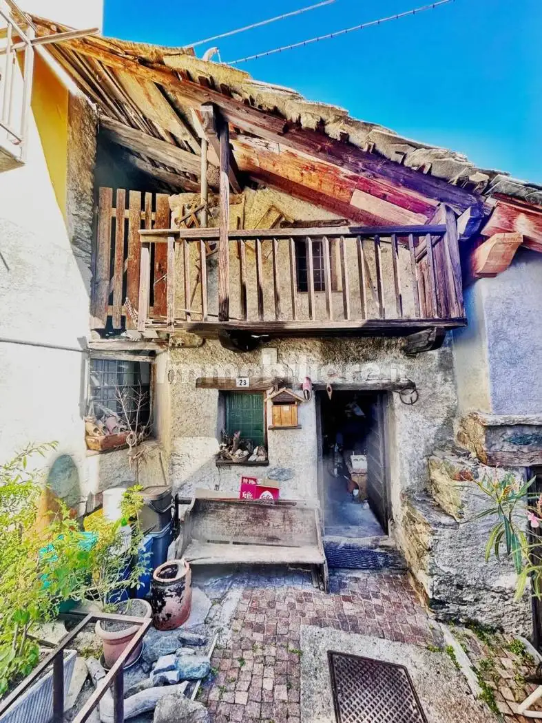 Rustico - Casale in vendita a Challand-Saint-Victor