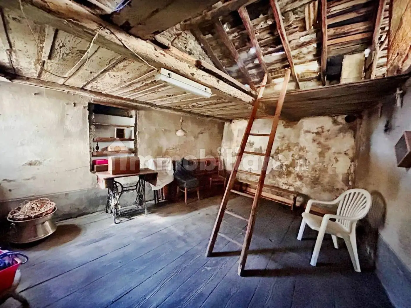 Rustico frazione Isollaz San C., Challand-Saint-Victor - foto 4