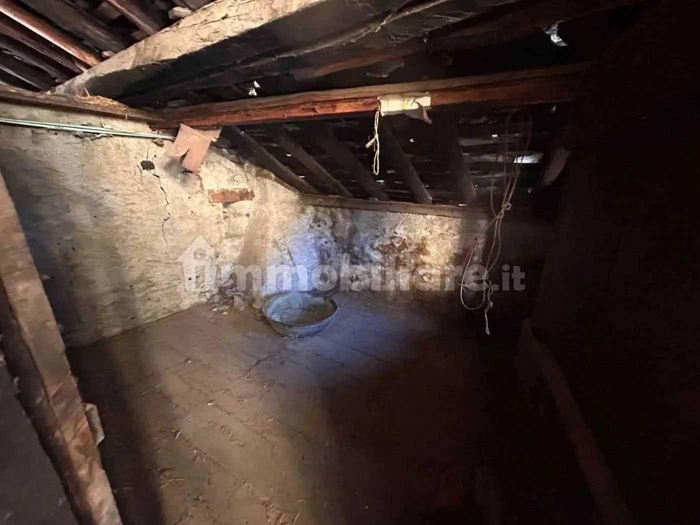 Rustico frazione Isollaz San C., Challand-Saint-Victor - foto 5