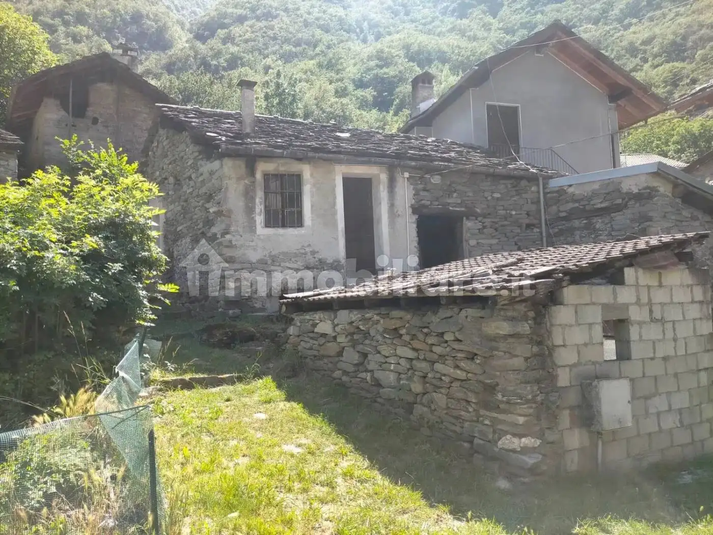 Rustico - Casale in vendita a Arnad