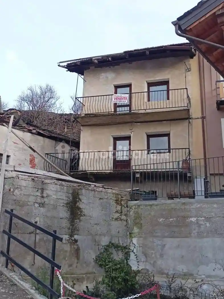 Villa in vendita a Chambave