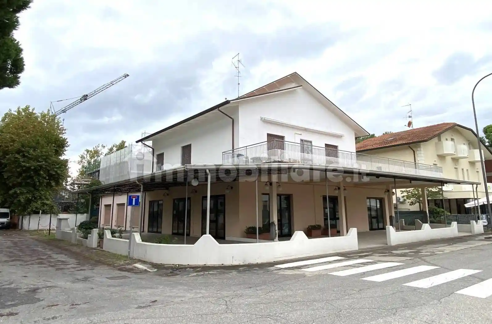 Palazzo - Edificio in vendita a Cervia