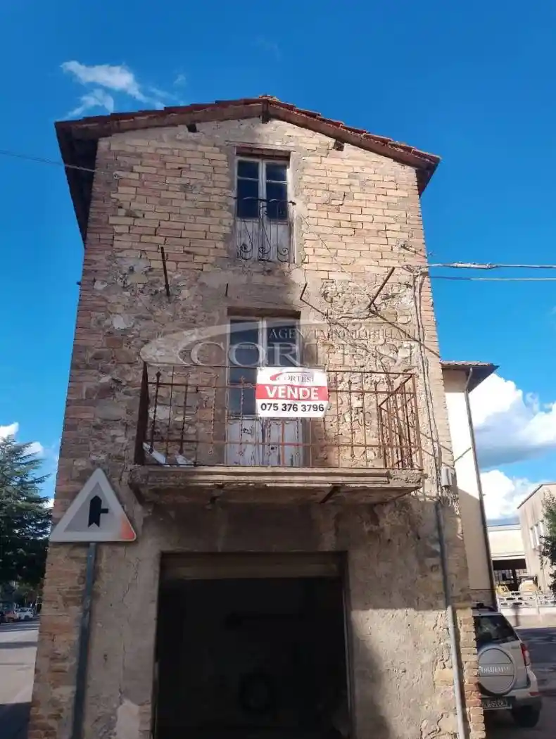 Casa indipendente in vendita a Perugia