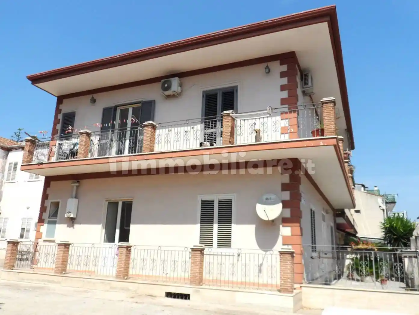 Palazzo - Edificio - foto 2