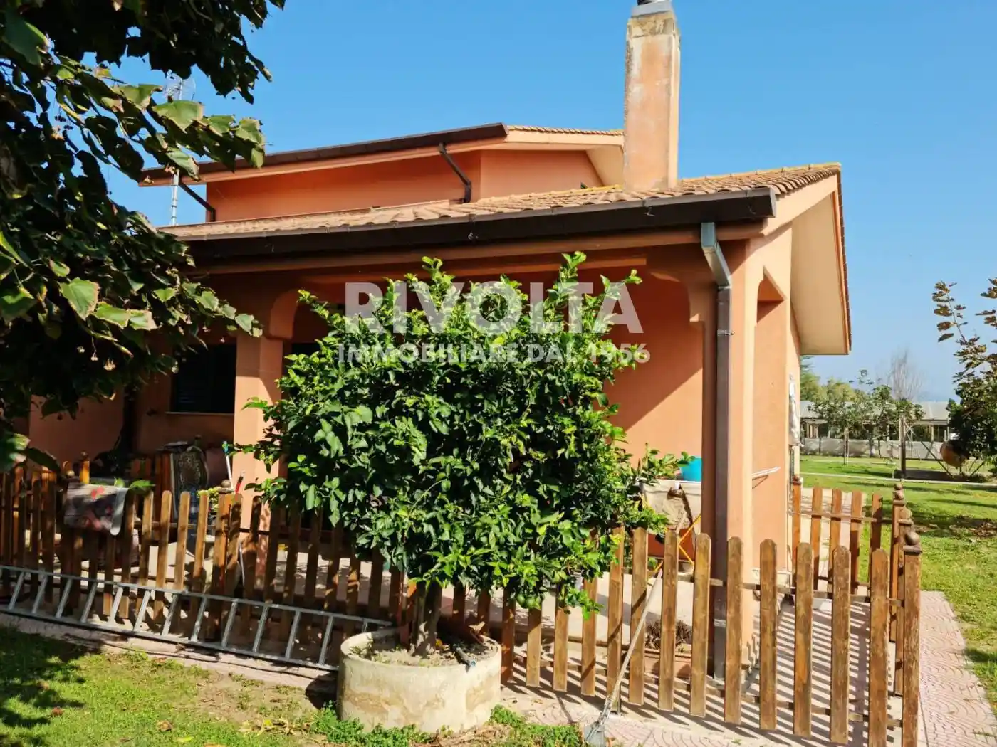 Villa in vendita a Sabaudia