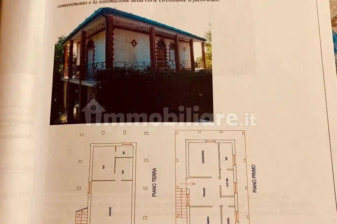 Villa in vendita a Sant'Angelo in Pontano