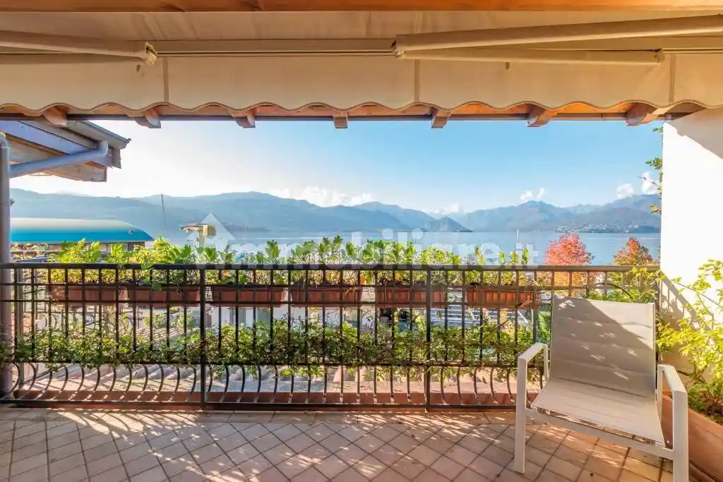 Villetta a schiera in vendita a Leggiuno