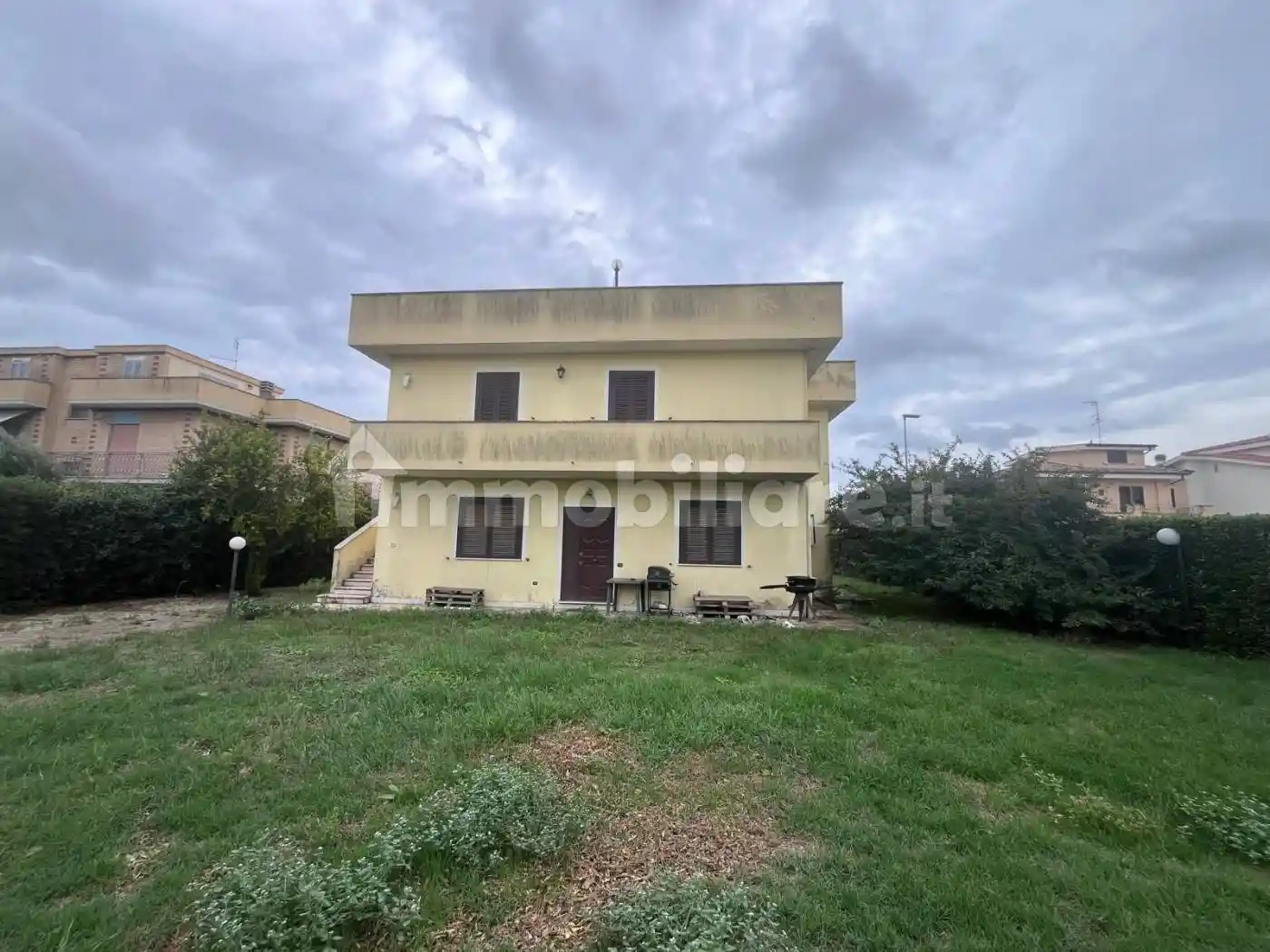 Villa in vendita a Pomezia