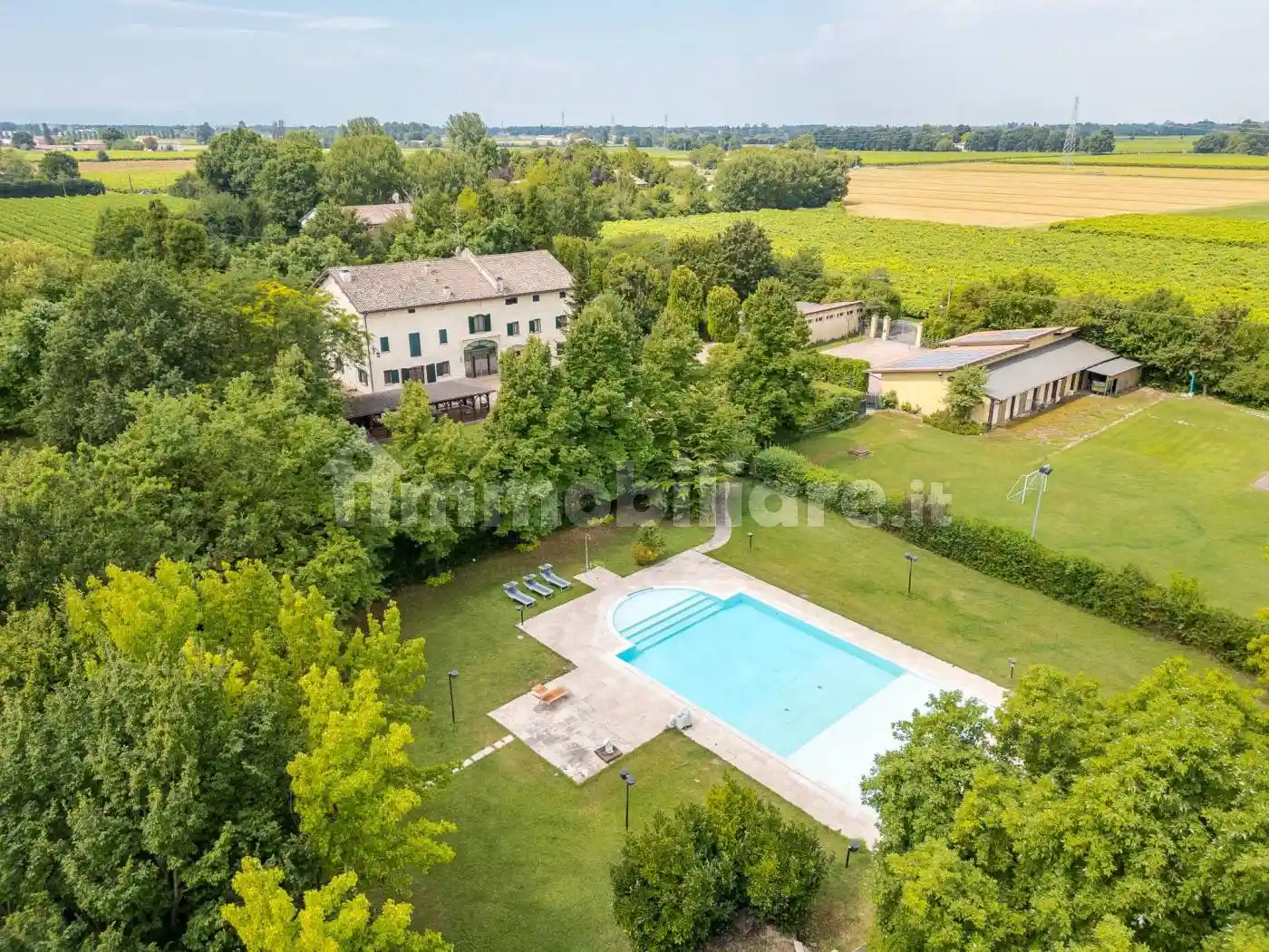 Villa in vendita a Correggio